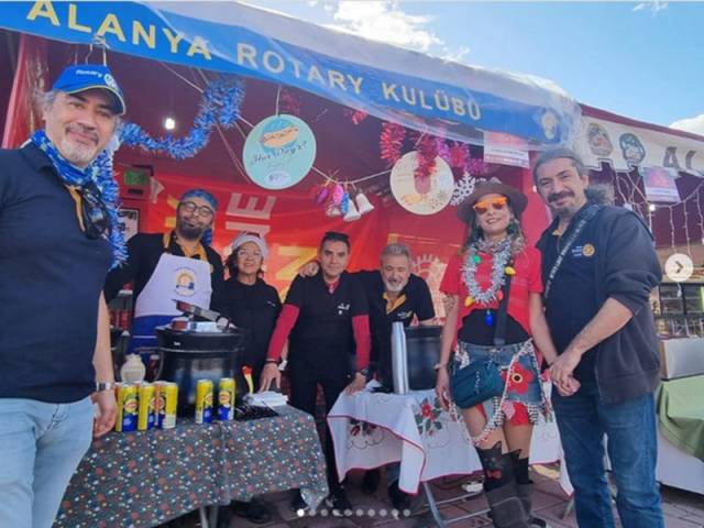 Yeni Yıl (Noel) Pazarı 2023